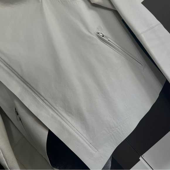 VEDA White & Black Flap Leather Jacket Size Medium - Picture 11 of 15